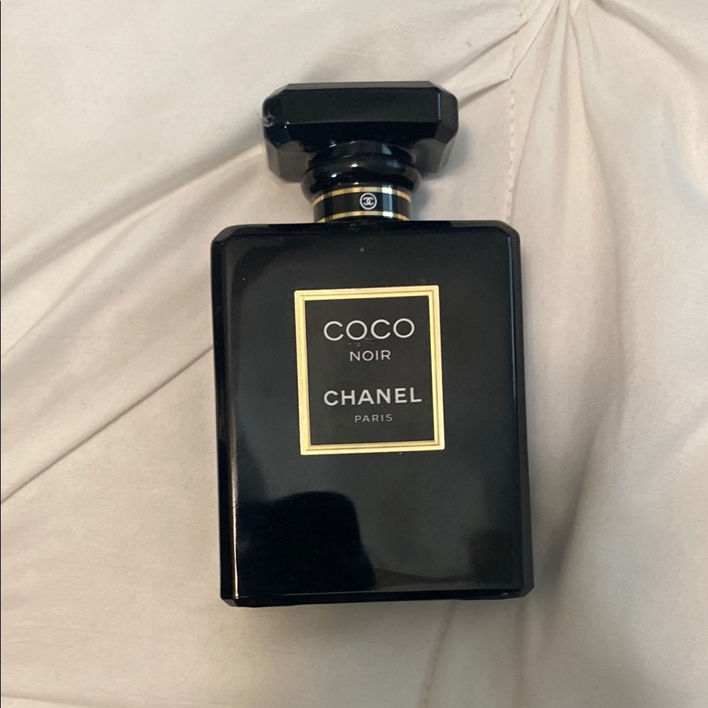 Chanel Coco Noir Perfume